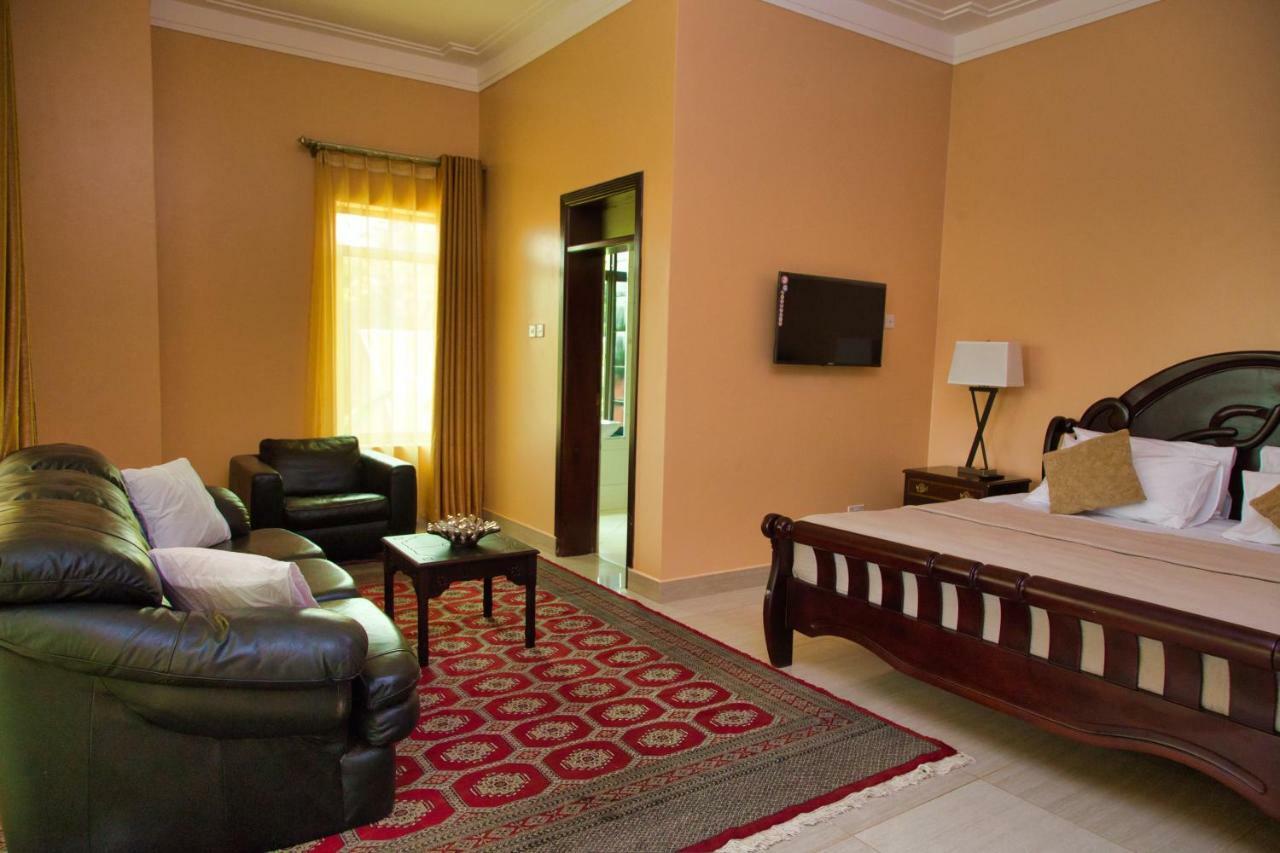Lakepoint Villa Энтеббе Экстерьер фото