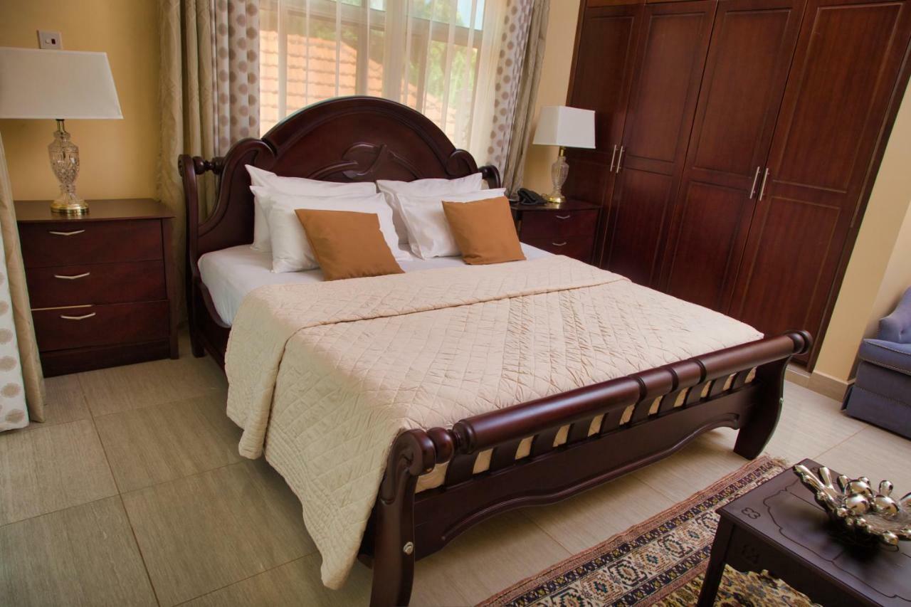 Lakepoint Villa Энтеббе Экстерьер фото
