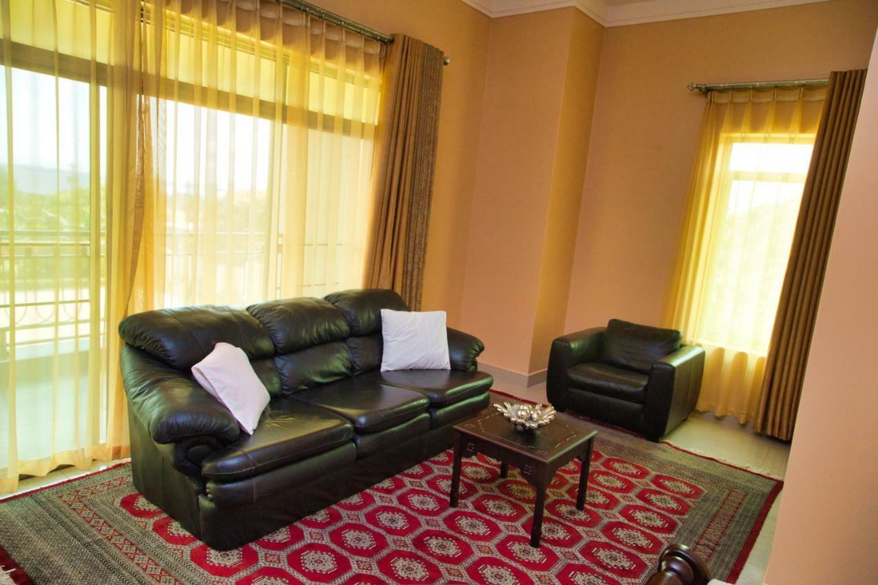 Lakepoint Villa Энтеббе Экстерьер фото
